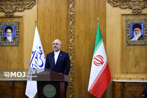 مراسم استقبال از رییس مجلس شورای اسلامی بعد از سفر به اندونزی