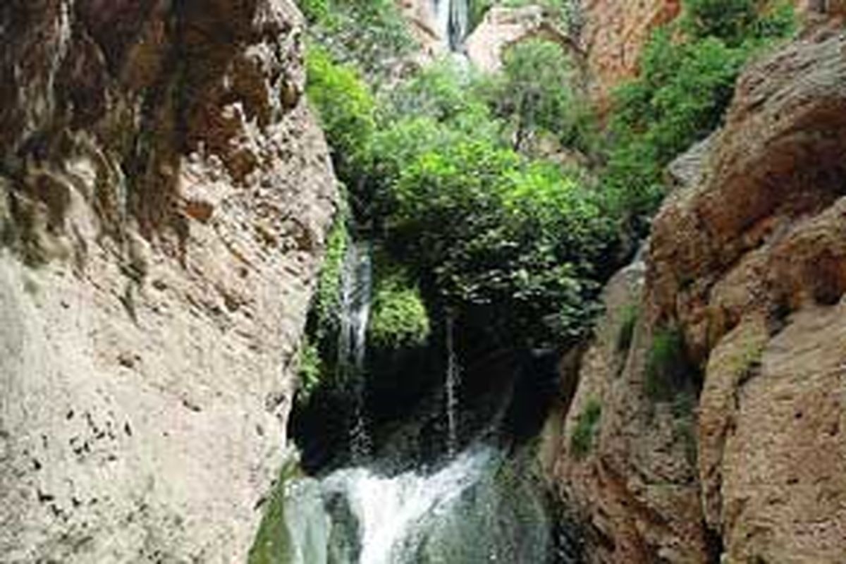  آبشار پیران