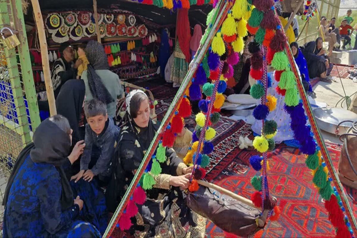 نمایشگاه توانمندی های عشایر
