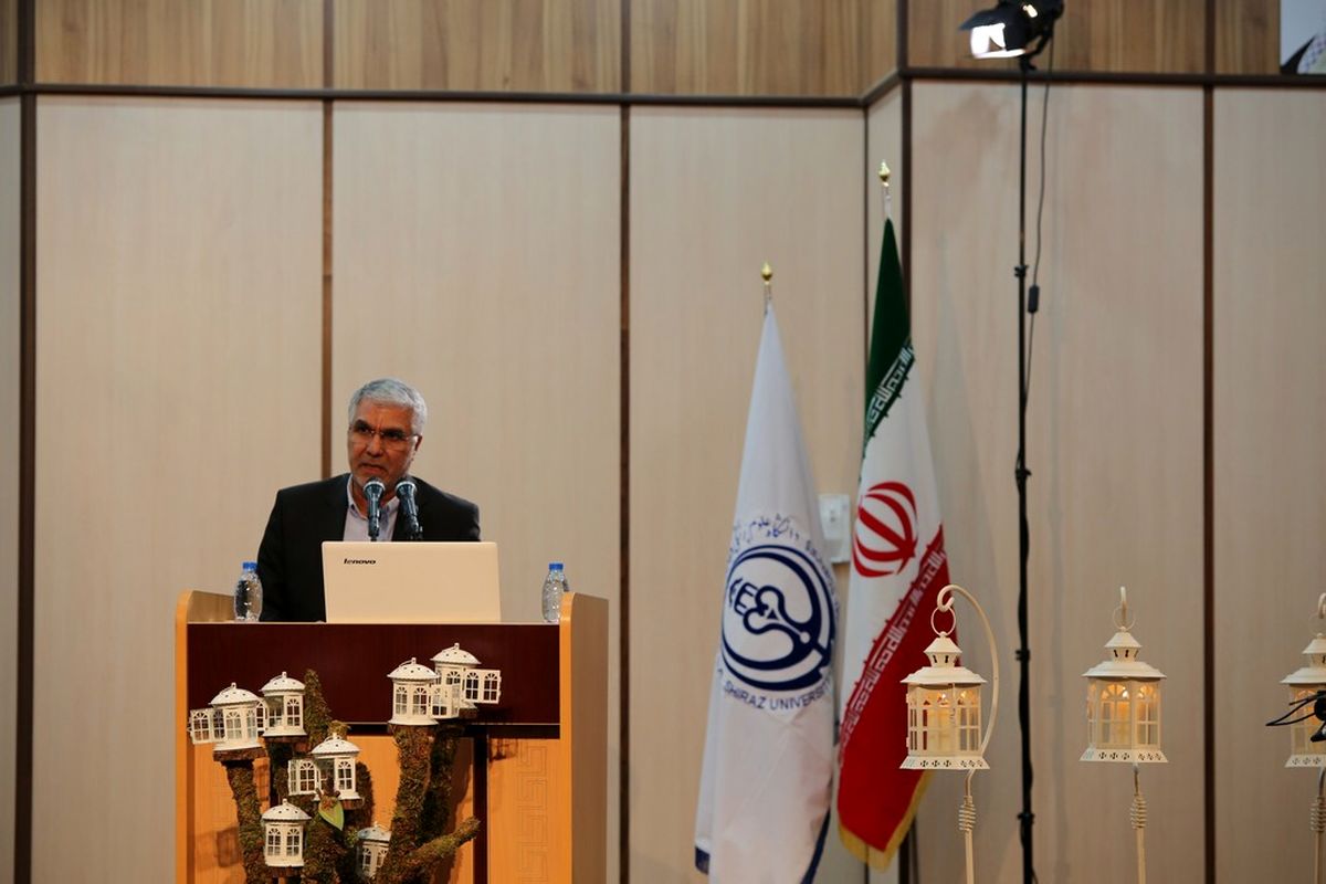 استاندار فارس در کنگره جهانی سلامت برای صلح