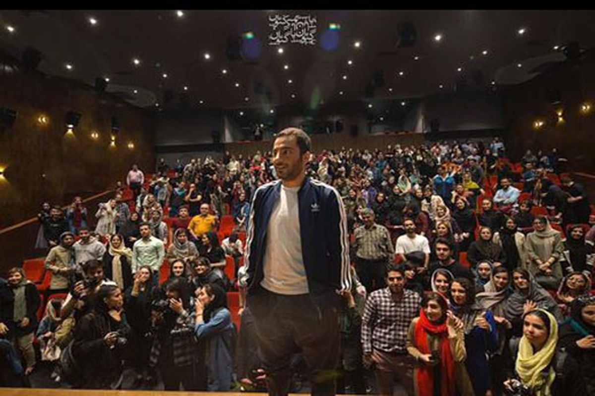 نوید محمد زاده در اکران خفه گی