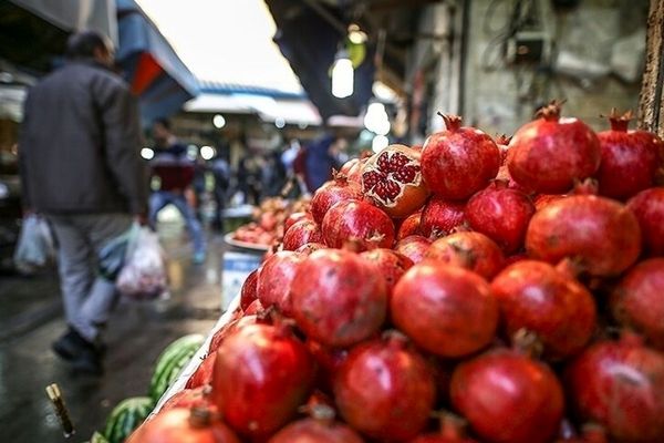 کاهش فاصله قیمت از مزرعه تا سفره با ایجاد غرفه در میادین