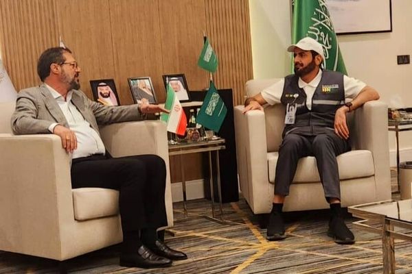 عربستان برای خدمت به زائران ایرانی اعلام آمادگی کرد