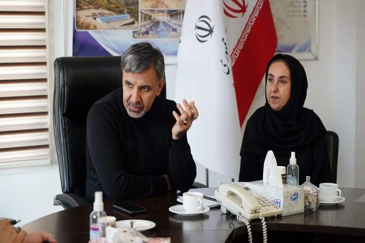 مدیریت و برنامه ریزی کردستان