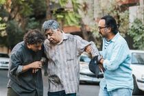 رضا شفیعی جم به بیمارستان منتقل شد