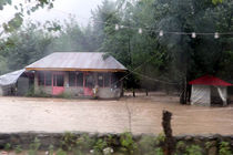  تخریب 3 دهنه پل در سیلاب شفت/ خسارت 17.5 میلیارد تومان  به زیرساخت های شهرستان شفت