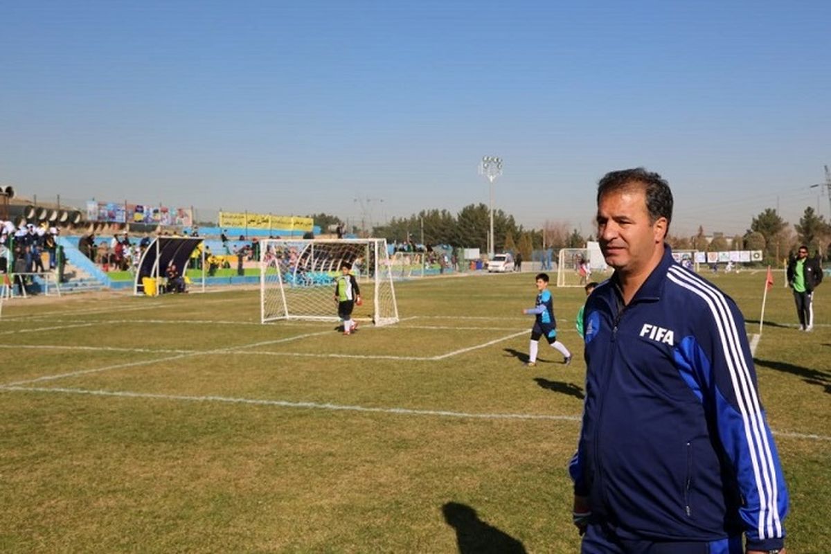 مربی تربیت بدنی آبفا اصفهان ...jpg..