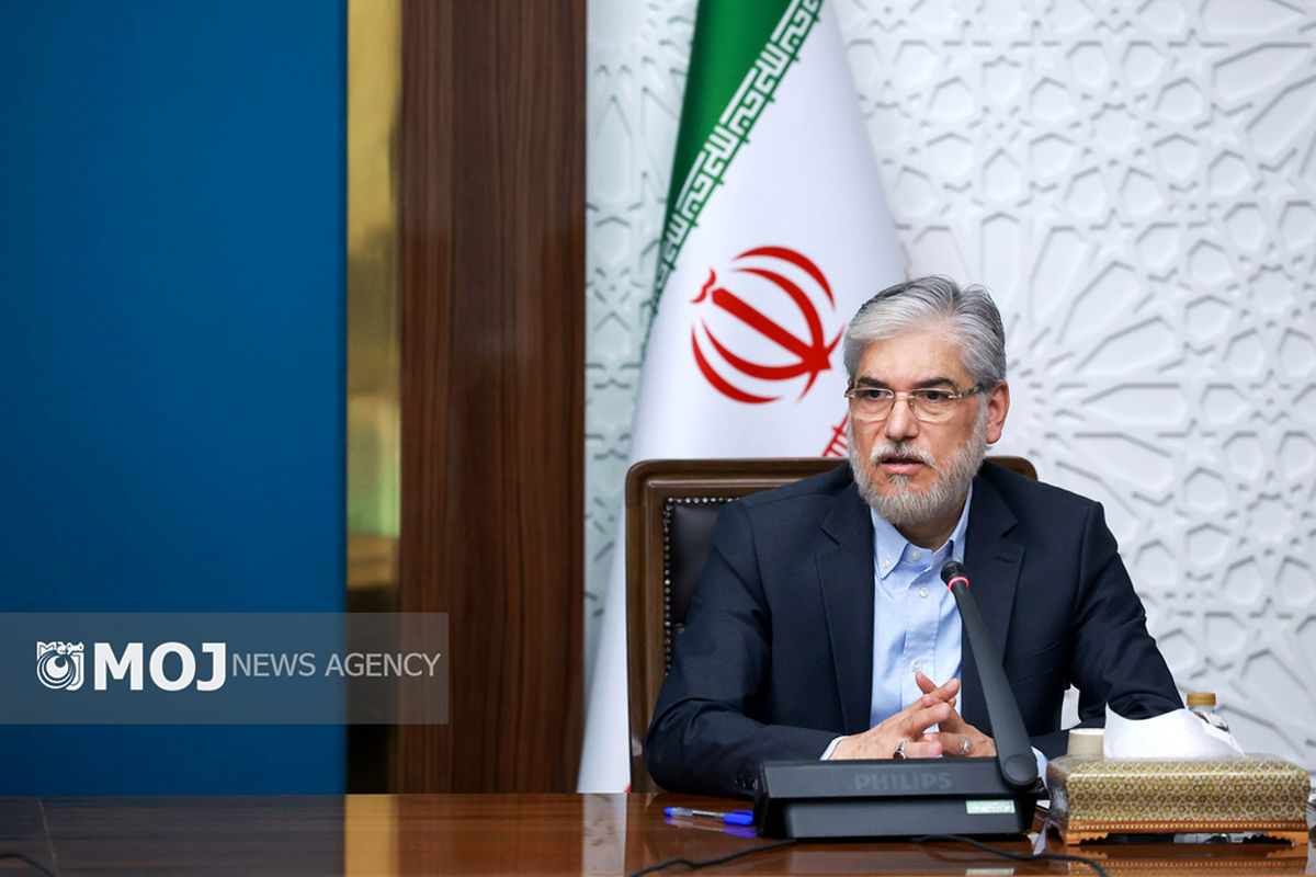 دکتر حسین سیمایی صراف + وزیر علوم، تحقیقات و فناوری