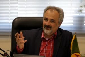 ۸۲ خدمت از طریق اپلیکیشن برق من قابل دریافت است 