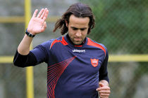 علی کریمی به مشهد سفر کرد