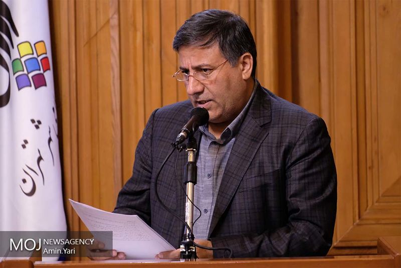 لایحه شهرداری تهران درباره تعیین تعرفه جابجایی درختان کامل نیست