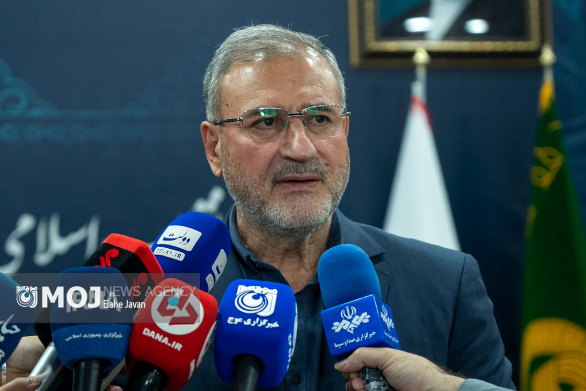مراسم امضای تفاهم‌نامه احداث گلزار شهدای میناب
