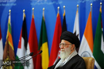 شعله مبارزه انتفاضه را فروزان نگه داریم/انتفاضه نتیجه مهمی را در تاریخ مبارزات رقم خواهد زد