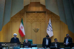 زوایای پنهان حوادث اخیر همچنان باید واکاوی شود