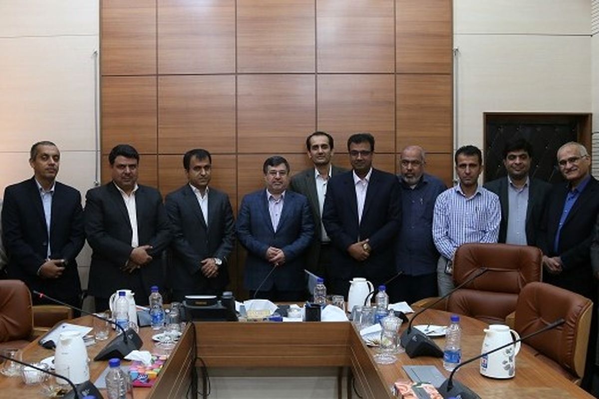 نشست با نخبگان