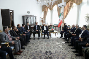 باید به مردم اطمینان دهیم که نوسانات بازار تاثیر بر سرمایه آنان نخواهد داشت