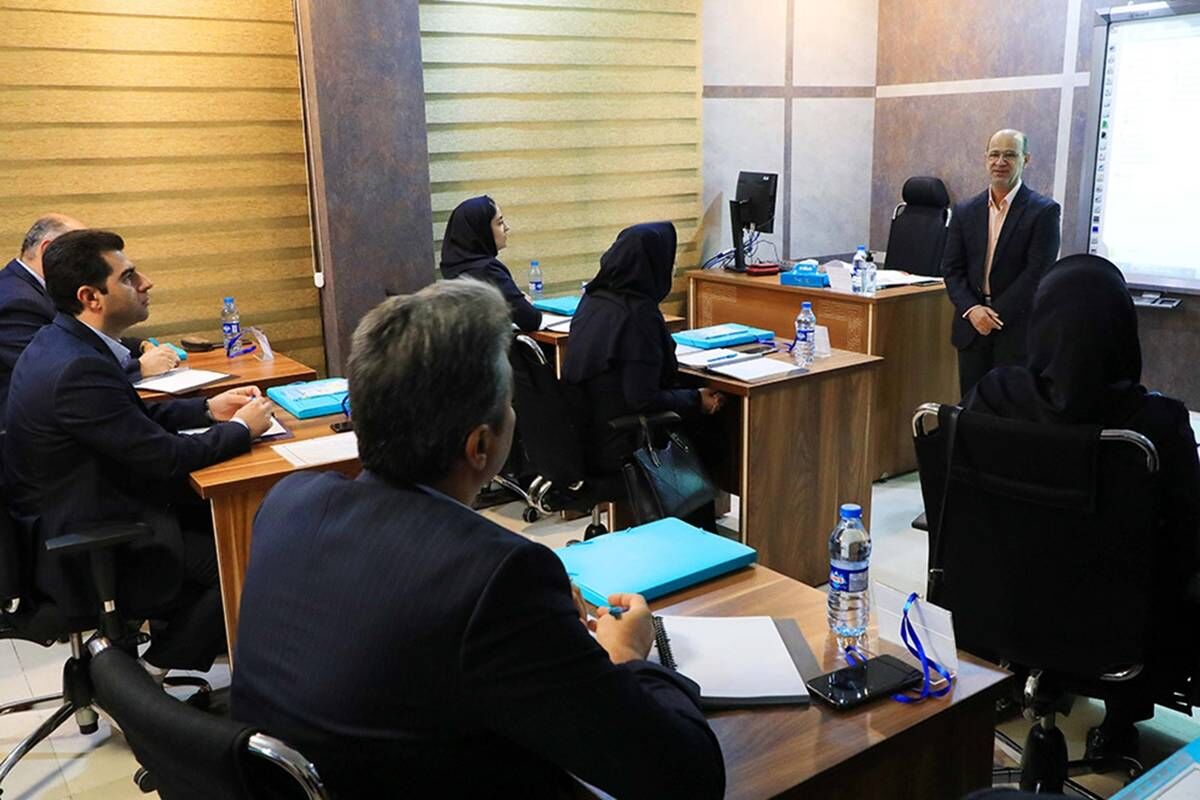 دی