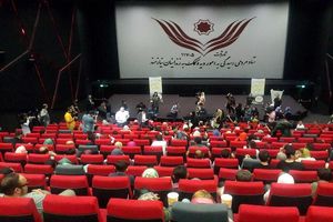 اکران بارکد ۳ زندانی‌ غیرعمد را آزاد کرد