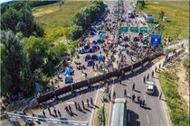 انتقاد اتحادیه اروپا از قوانین ضد مهاجراتی مجارستان