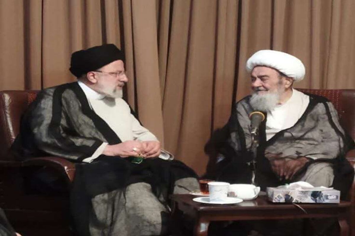 دیدار رییس جمهوربا ایت اله مظاهری