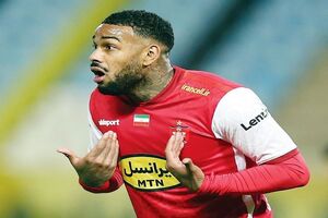 مهاجم پرسپولیس از لیگ برتر انگلیس سر درآورد