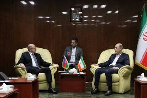 اتصال شبکه برق ایران و روسیه از مسیر جمهوری آذربایجان در دستور کار است