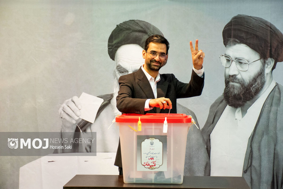 انتخابات چهاردهمین دوره ریاست جمهوری در حسینیه جماران
