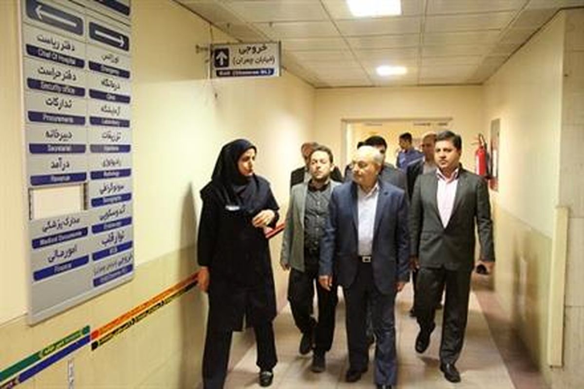 بازدید استاندار قم از بیمارستان شهید بهشتی