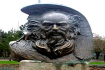 25 فروردین همزمان با سالروز بزرگداشت عطار، همایش علمی فرهنگی دوسالانه شیخ فریدالدین عطار نیشابوری در نیشابور برگزار می گردد