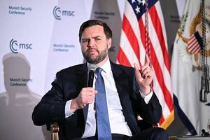 معاون رئیس‌جمهور آمریکا بر ریشه کنی حماس تاکید کرد