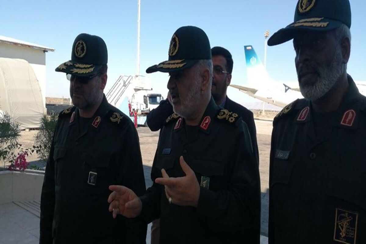 بازدید سرلشکر سلامی از مناطق سیل‌ زده