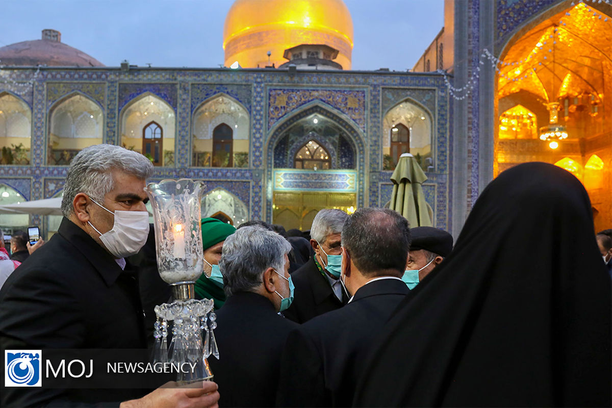 بدرقه خدام اعزامی حرم مطهر رضوی به عتبات عالیات