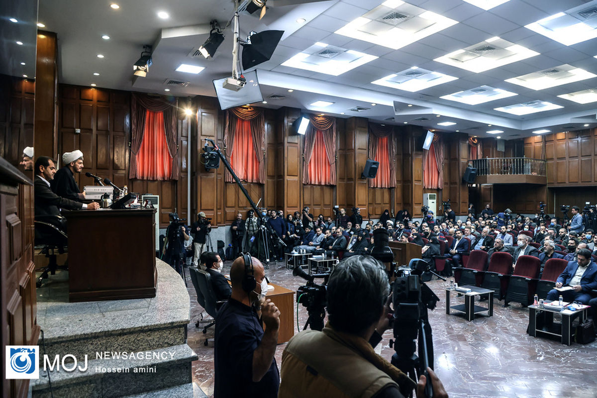 نخستین جلسه دادگاه منافقین