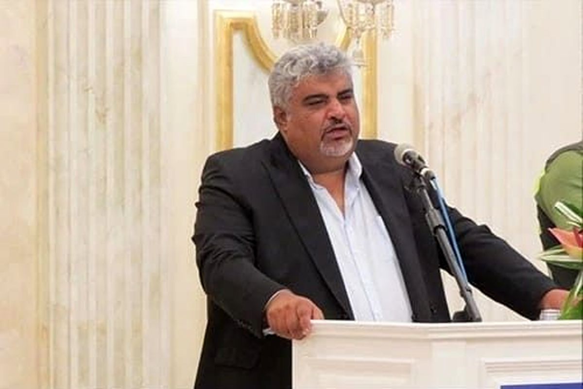 مجتبی دستمالچیان 