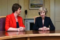 مخالفت اعضای حزب محافظه کار با رهبری ترزا می 