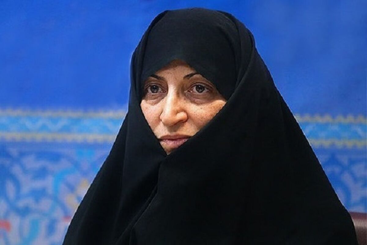 لاله افتخاری