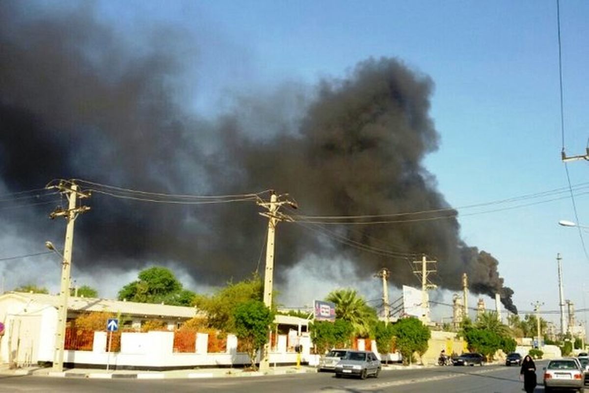 دود آسمان آبادان