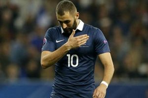 من اصلا منتظر عذرخواهی بنزما برای دعوت او به تیم ملی نیستم