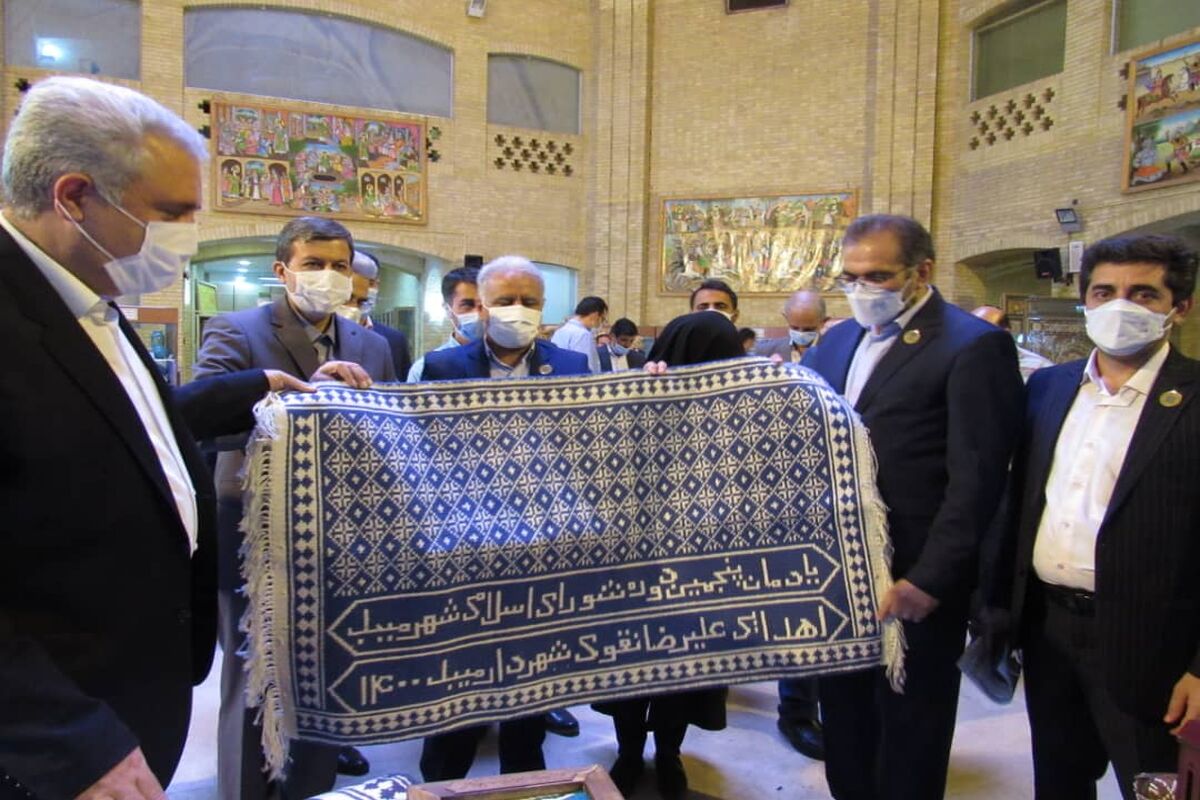 میبد 10