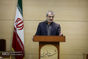 برای حل مشکلات فرهنگی نباید به دنبال راهکار حقوقی و اجباری بود