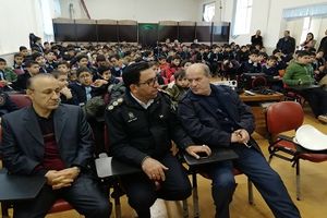 بررسی یک فوریت لایحه تغییر قرارداد خرید اتوبوس به مینی بوس