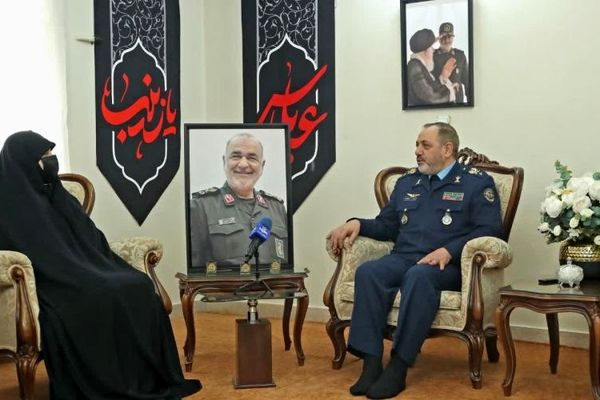 توان موشکی جمهوری اسلامی ایران نه قابل مذاکره است و نه قابل نابودی