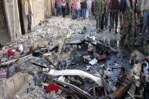 تروریست ها مناطق مسکونی دمشق را هدف موشک قرار دادند / ۸ تن کشته شدند