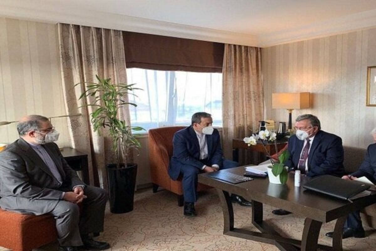 دیدار عراقچی با رئیس هیئت دیپلماتیک روسیه