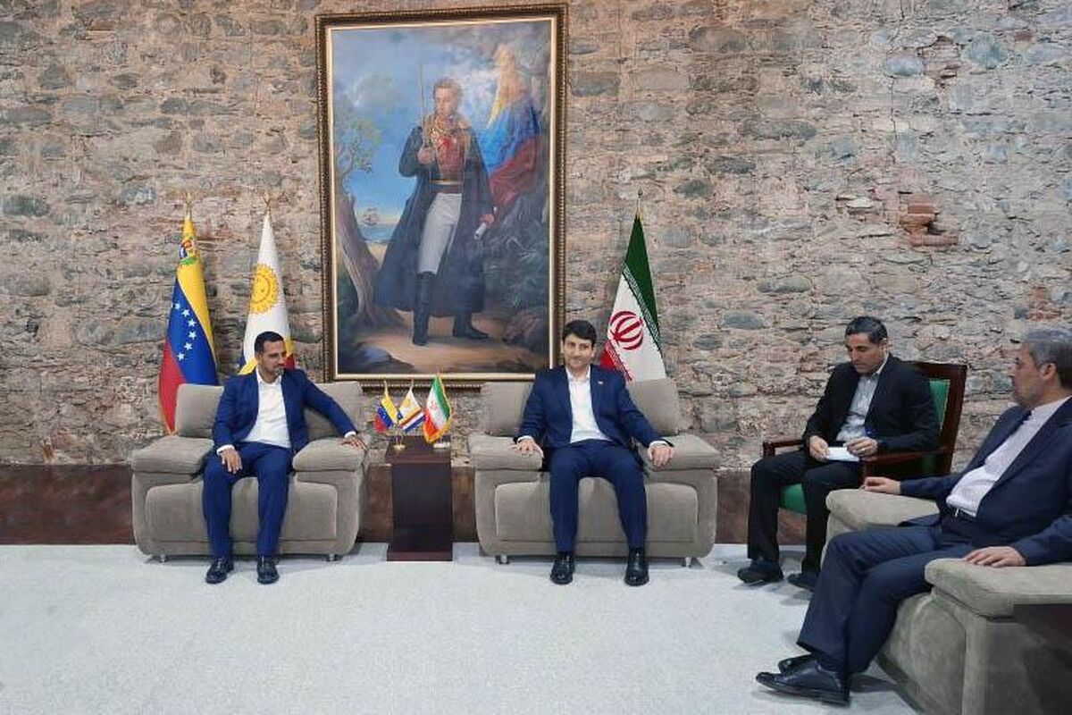 وزیر ارتباطات