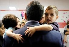 ضرورت گفت‌وگوی تدریجی با فرزندخوانده‌ها؛ حقیقتی که باید از سه‌سالگی گفته شود