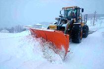 بهره گیری حداکثری از تجهیزات و خودروهای موجود شهرداری کرج در عملیات زمستانی