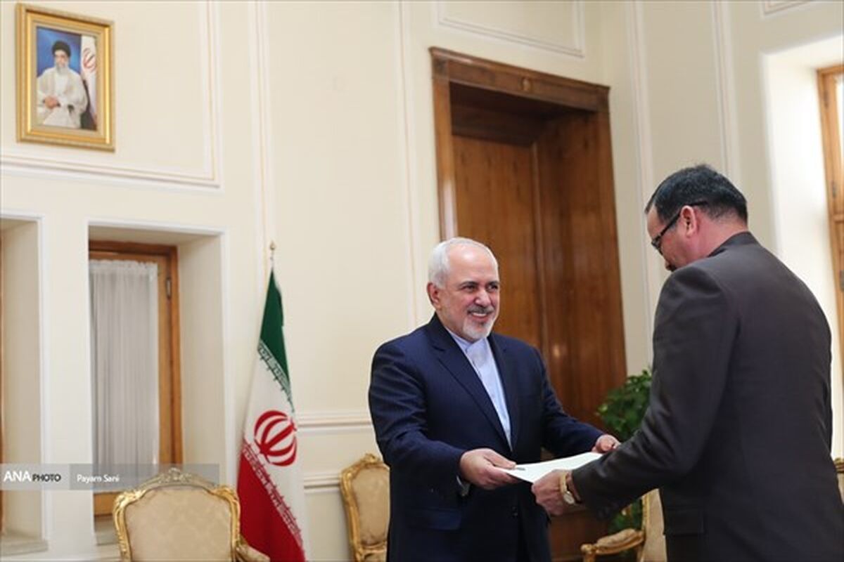 دیدار سفیر جدید ونزوئلا در تهران با ظریف