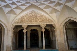 عمارت شترگلوی ماهان به بخش خصوصی واگذار می شود