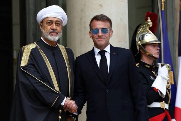 فرانسه مدعی همکاری با عمان برای مین‌روبی تنگه هرمز شد